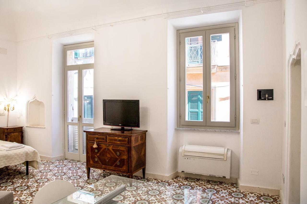 Honore De Balzac Alghero Esterno foto