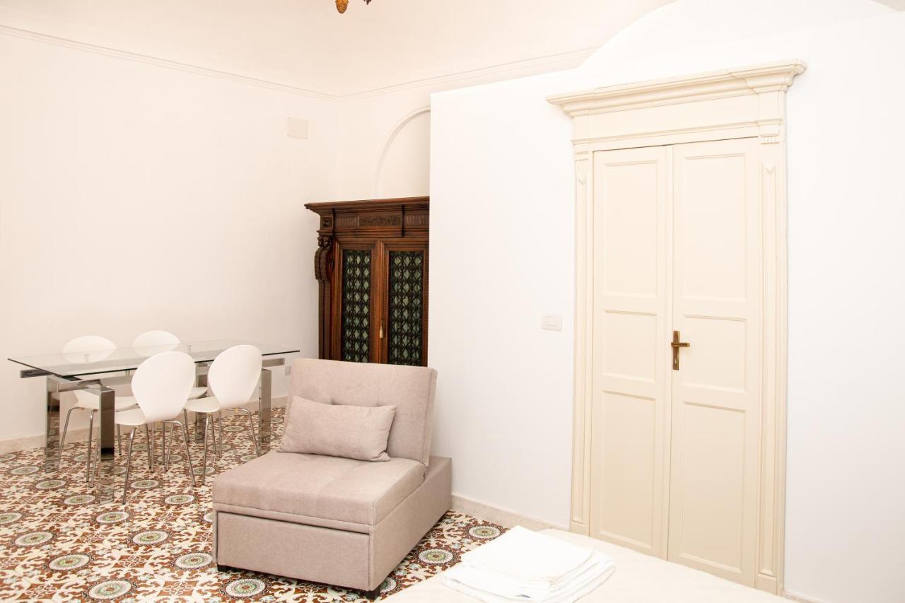 Honore De Balzac Alghero Esterno foto