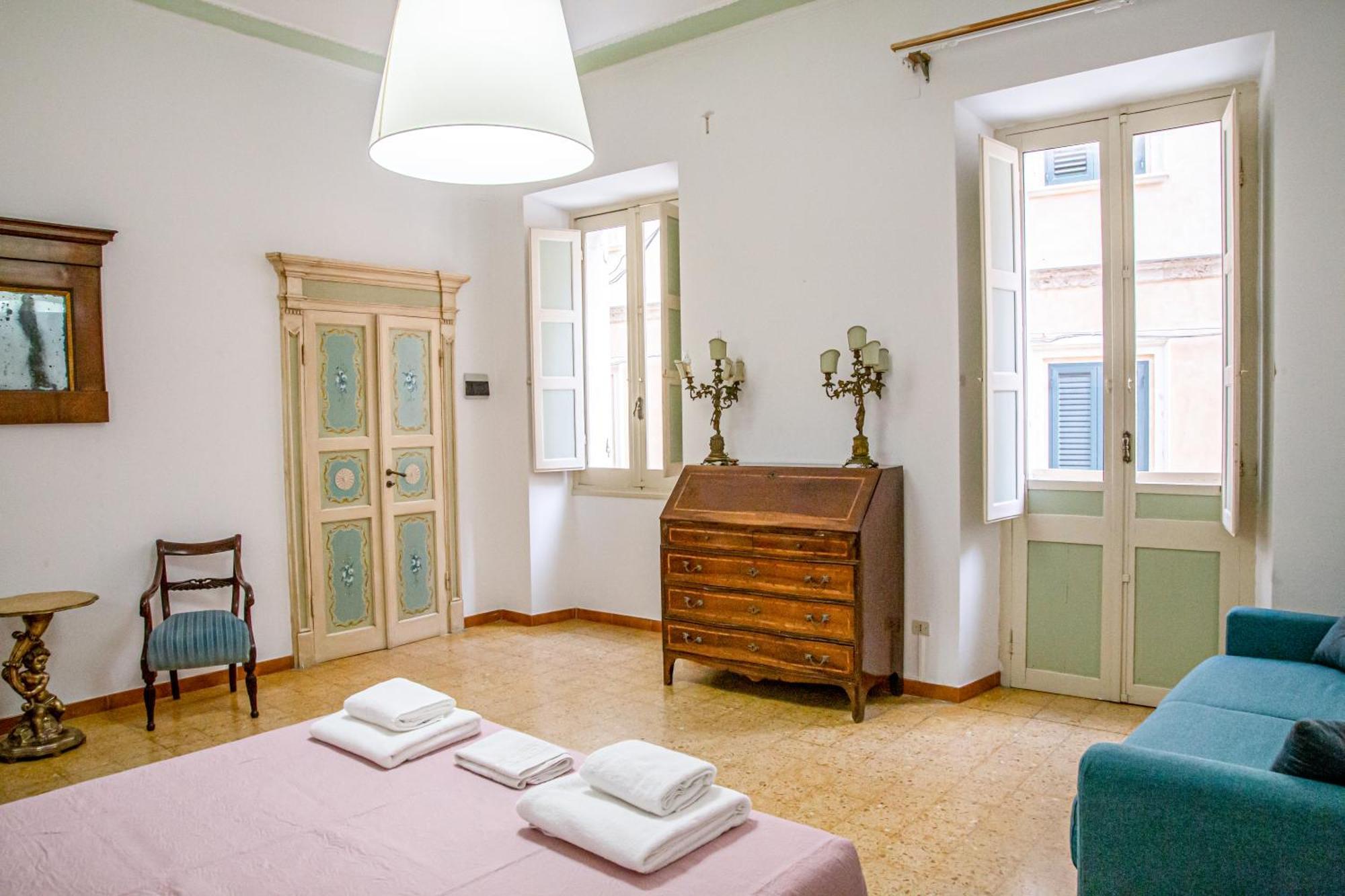 Honore De Balzac Alghero Esterno foto