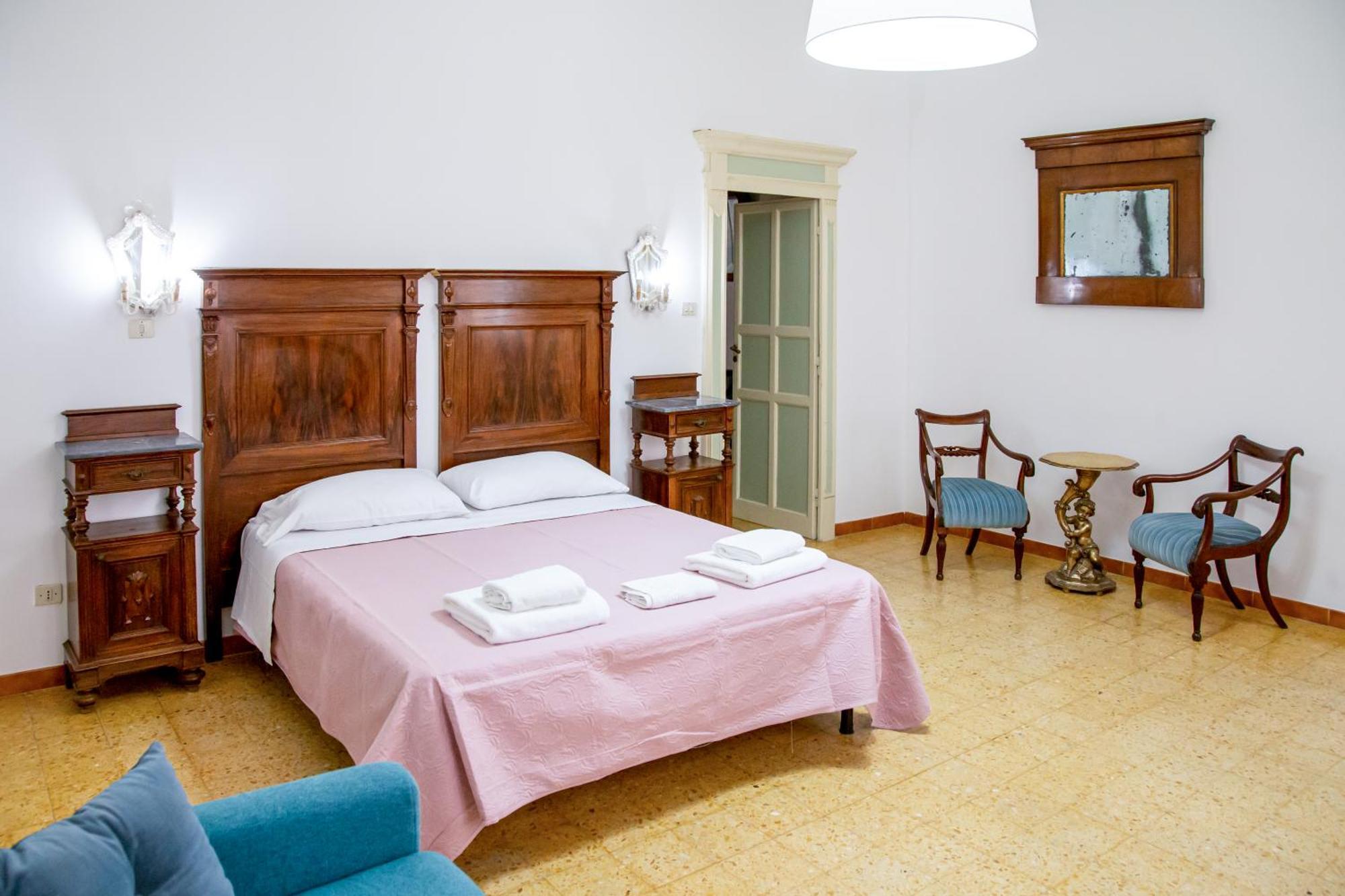 Honore De Balzac Alghero Esterno foto